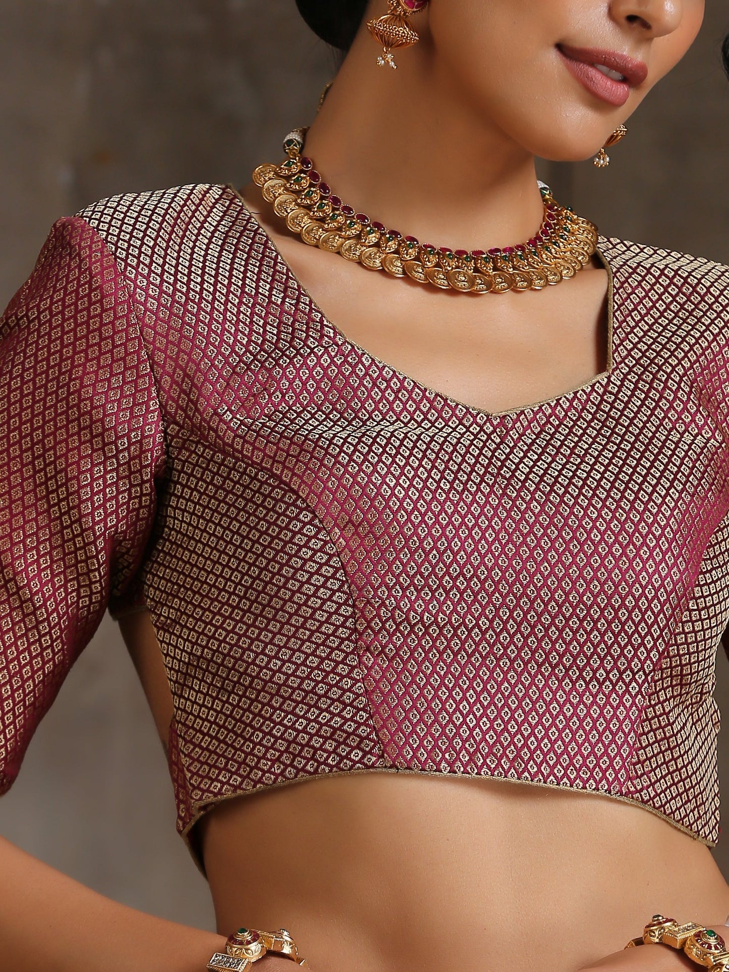 Dhiyona ST Blouse - Magenta Jacquard with Stylish Back