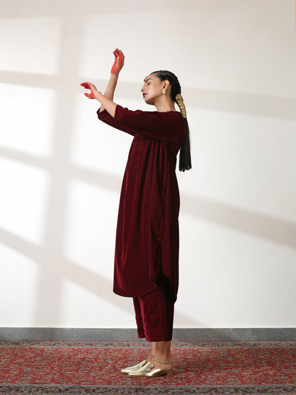 Dhiyona ST Women's Burgundy Velvet Kurta with Mirror Lace and Pants 2 Piece Set | Straight Fit, V Neck, 3/4 Sleeves, Pants, Festive Wear, (Velvet)