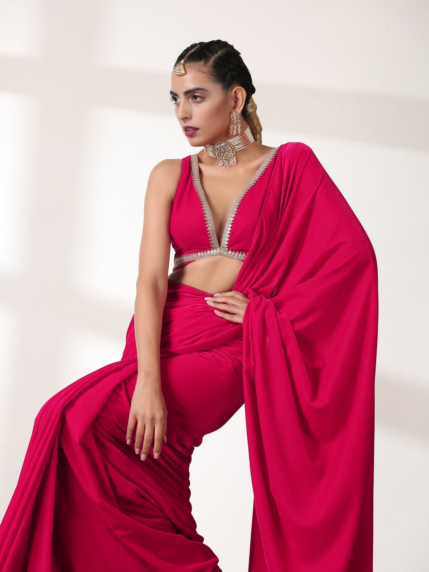 Dhiyona ST Blouse - Pink Velvet Sleeveless with Lace