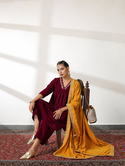 Dhiyona ST Women's Plum Velvet Kurta with Sequinned Neckline and Pants 2 Piece Set | Straight Fit, V Neck, 3/4 Sleeves, Pants, Partywear, (Velvet)