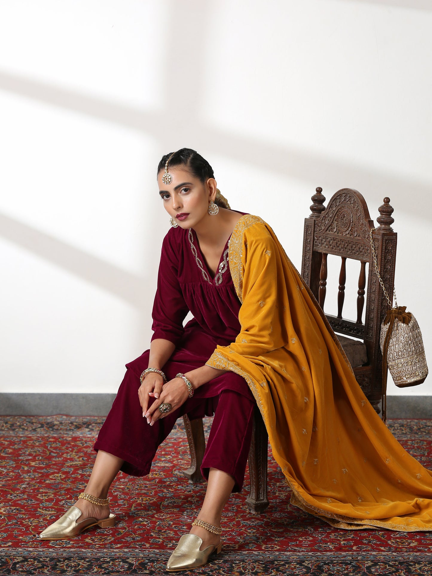Dhiyona ST Women's Plum Velvet Kurta with Sequinned Neckline and Pants 2 Piece Set | Straight Fit, V Neck, 3/4 Sleeves, Pants, Partywear, (Velvet)