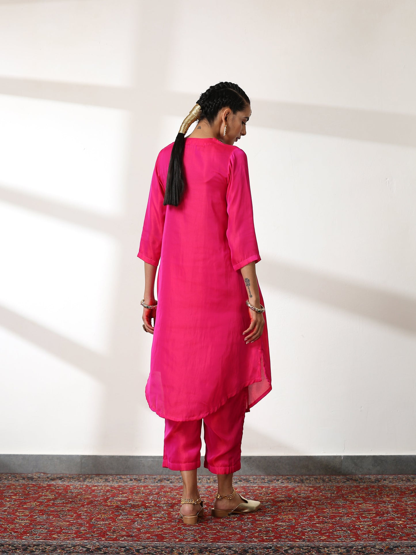 Dhiyona ST Women's Fuchsia Kurta Set with Mirror Lace and Pants 2 Piece Set | Straight Fit, V Neck, 3/4 Sleeves, Pants, Festive Wear, (Satin)