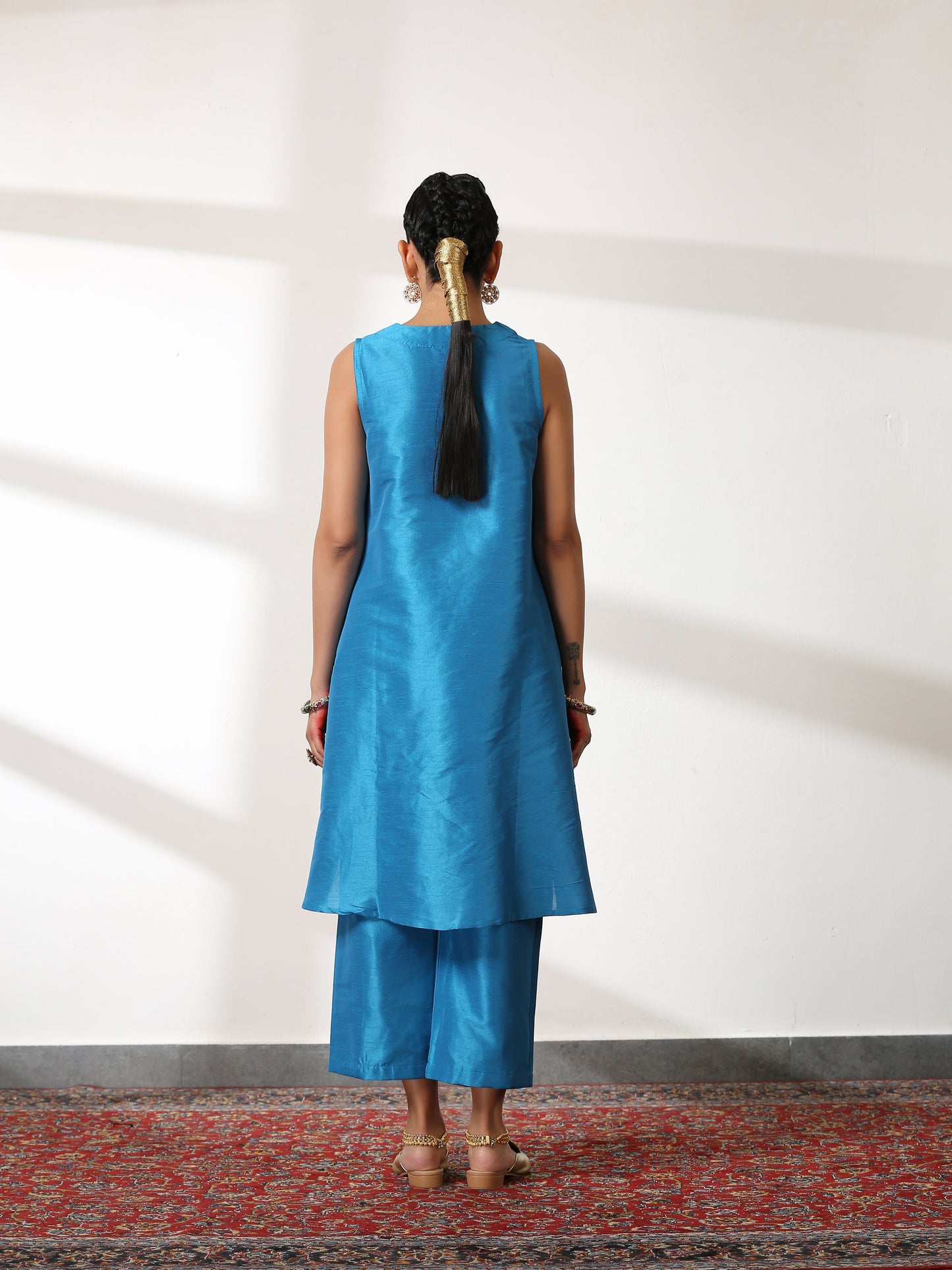 Dhiyona ST Women's Teal Dupion Silk Blend Top Set with Pants 2 Piece Set | Straight Fit, V Neck, Sleeveless, Pants, Workwear, (Silk Blend)