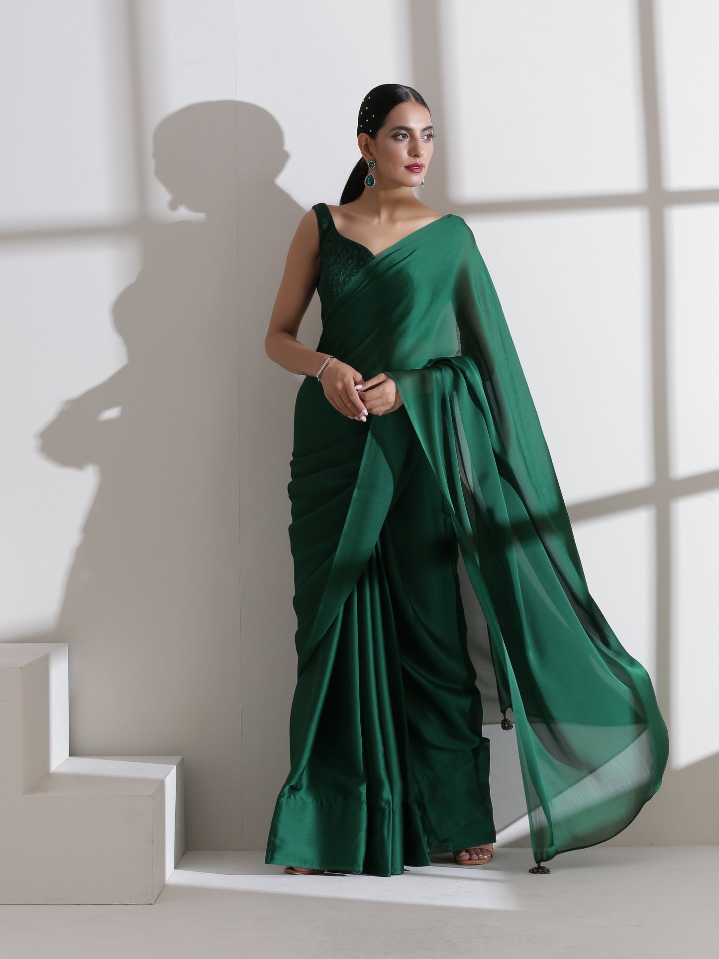 Dhiyona ST Green Royal Saree With Embroidered Blouse Fabric