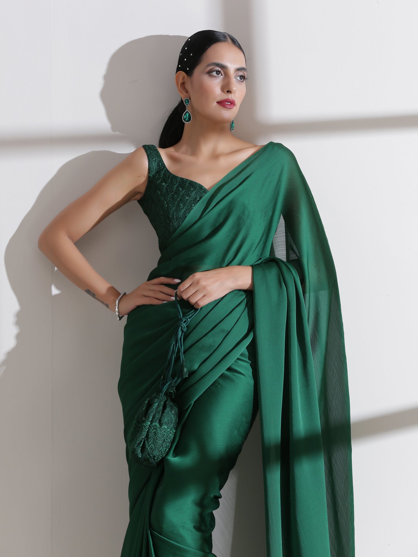 Dhiyona ST Green Royal Saree With Embroidered Blouse Fabric