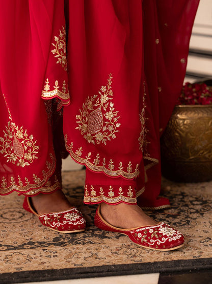 Dhiyona CH Women Ethnic Motifs Embroidered Anarkali Kurta with Trousers & Dupatta