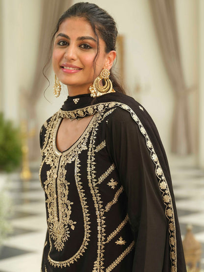 Ethnic Motifs Embroidered Chinon Straight Sequinned Kurta With Palazzos & Dupatta
