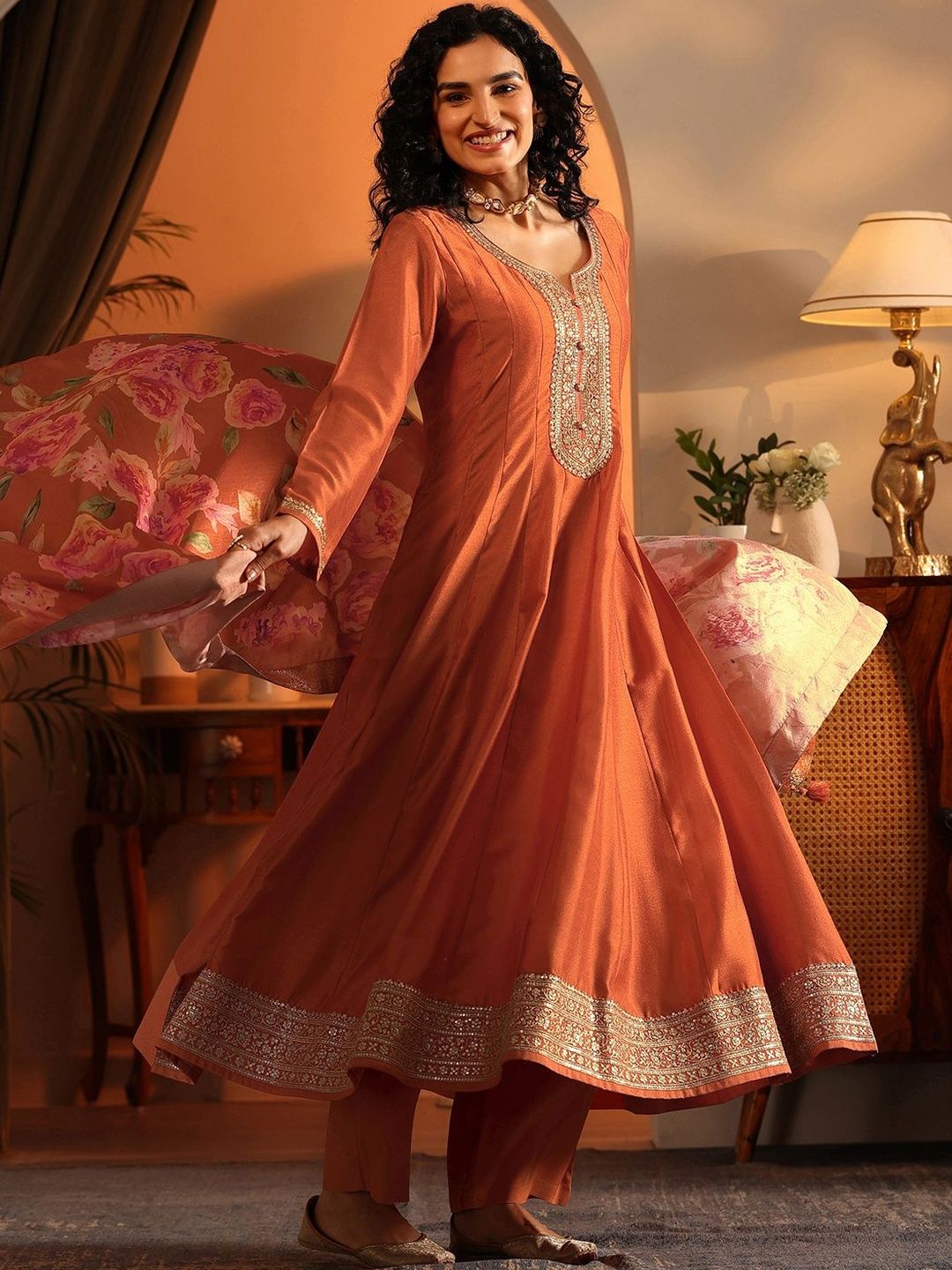 Dhiyona LL Ethnic Motifs Embroidered Panelled Thread Work Kurta With Palazzos & Dupatta