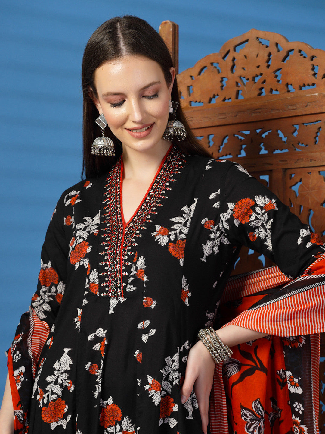 Floral Printed Thread Work Pure Cotton Anarkali Kurta with Trousers & Dupatta