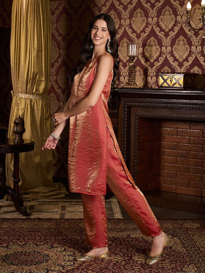 Dhiyona CH Women Textured Regular Kurta with Trousers