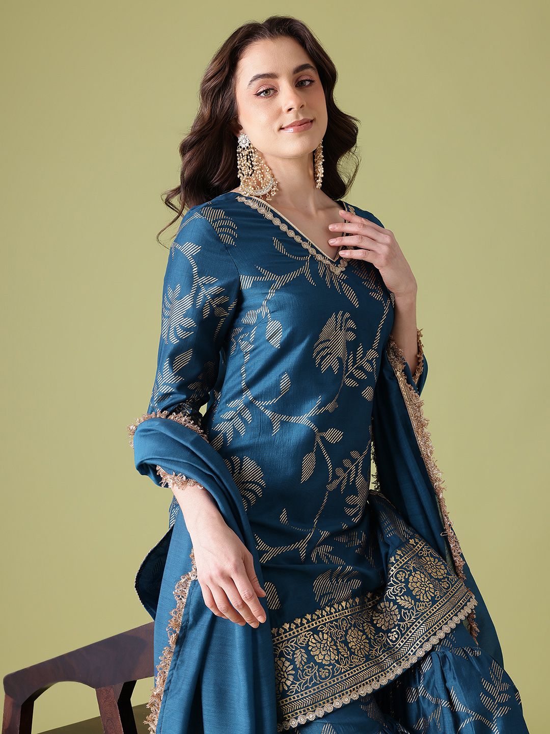Dhiyona AN Floral Self Design Zari Detail Gotta Patti Republic Day Kurta with Sharara & Dupatta