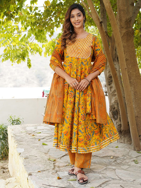 Dhiyona KL Floral Printed Round Neck Pure Cotton Anarkali Kurta With Trousers And Dupatta