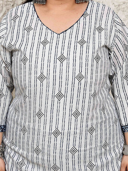 Dhiyona KL Women Ethnic Motifs Printed Kurta with Salwar & Dupatta