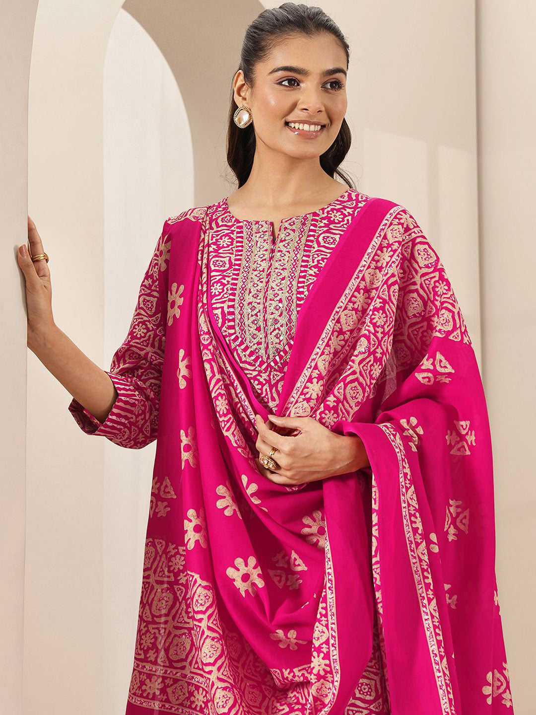 Women Ethnic Motifs Printed Regular Mirror Work Kurta & Trousers With Dupatta