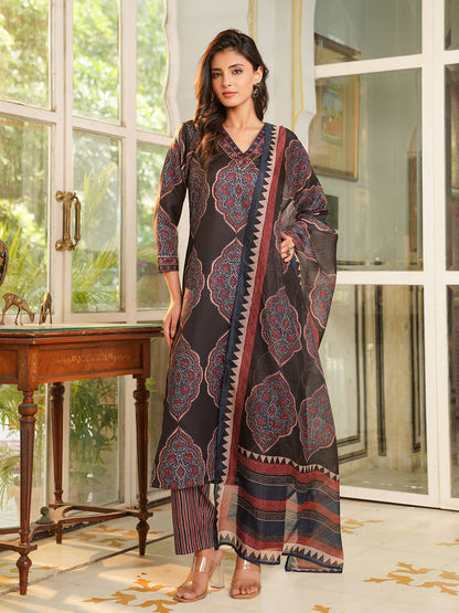 Dhiyona KL Ethnic Motifs Printed V-Neck Straight Kurta With Trousers And Dupatta
