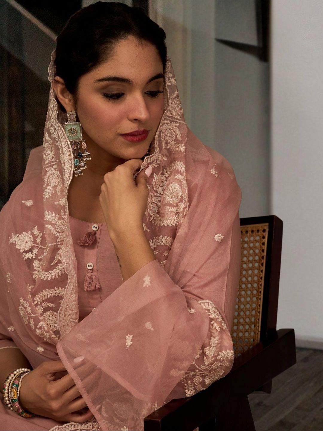 Dhiyona IE Women Ethnic Motifs Regular Thread Work Pure Cotton Kurta with Trousers & With Dupatta