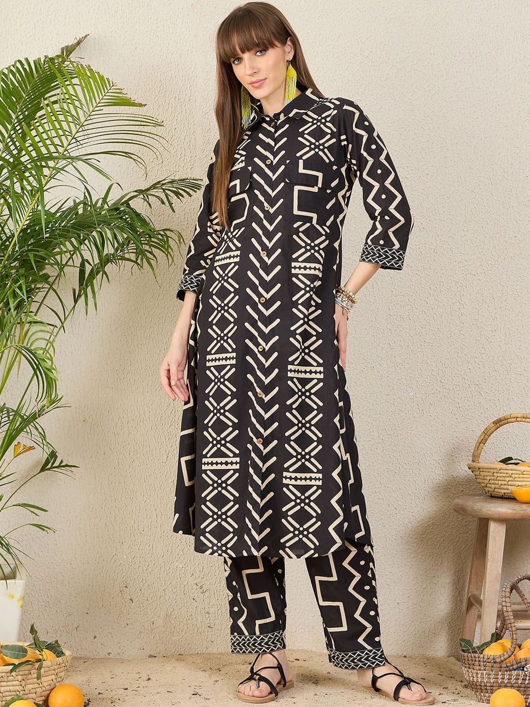 Dhiyona IE Women Geometric Printed Cotton A-Line Kurta with Trousers