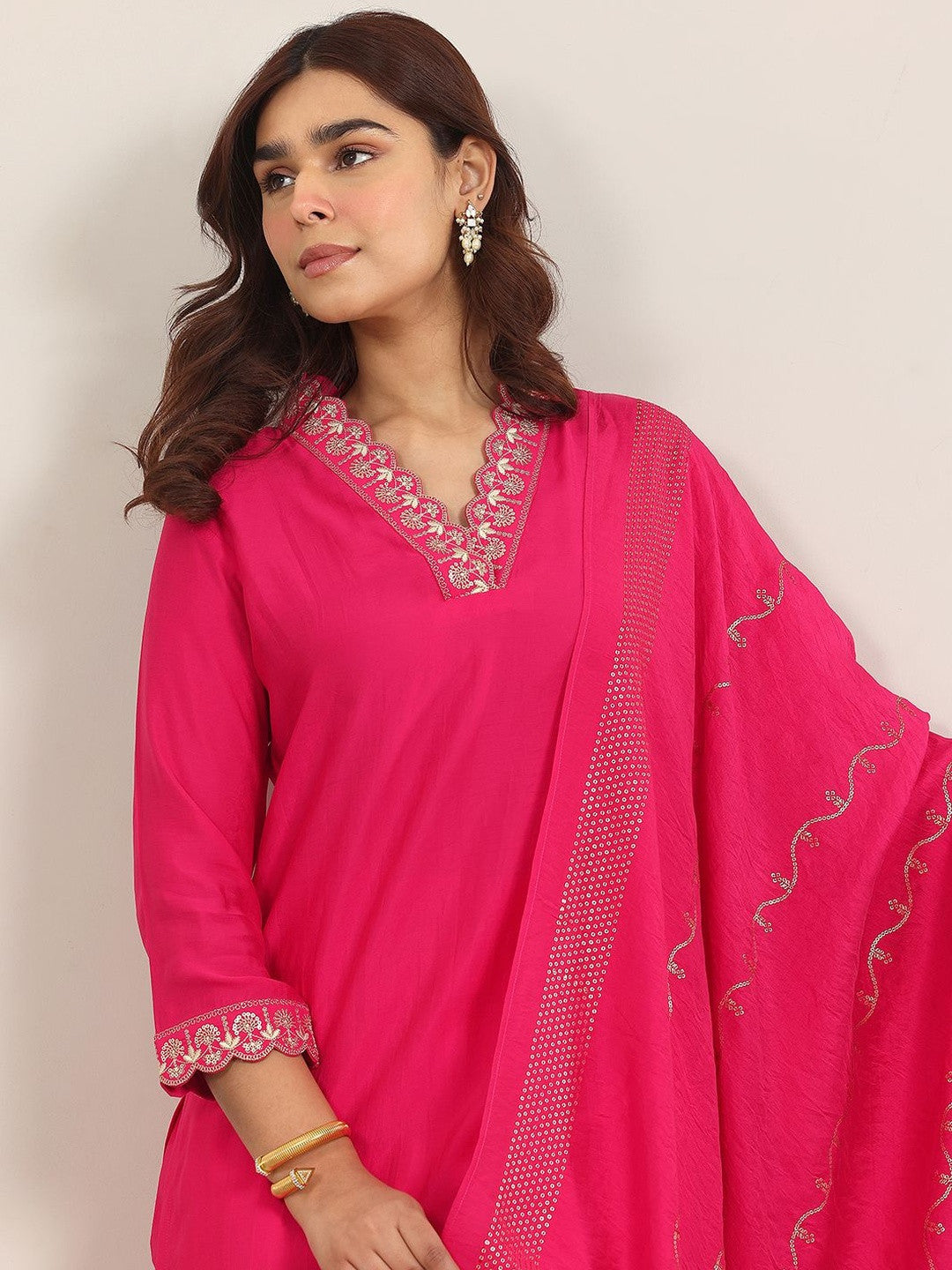 Women Ethnic Motifs Embroidered Thread Work Kurta with Trousers & Dupatta