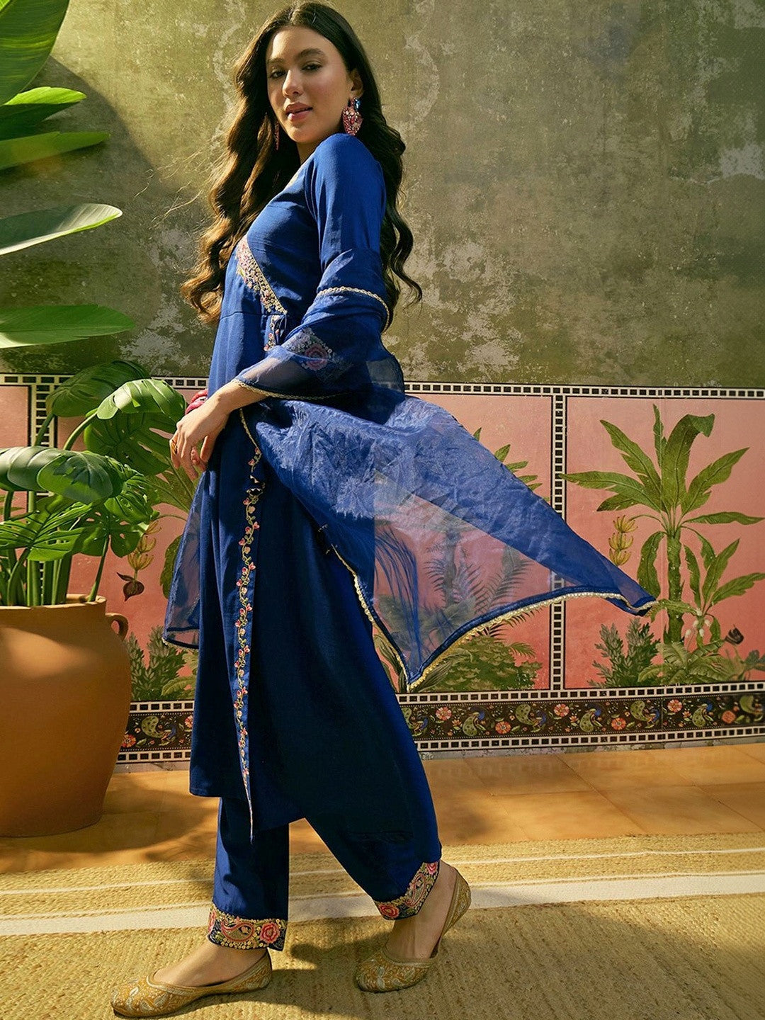 Women Ethnic Motifs Embroidered Angrakha Thread Work Kurta with Trousers & With Dupatta