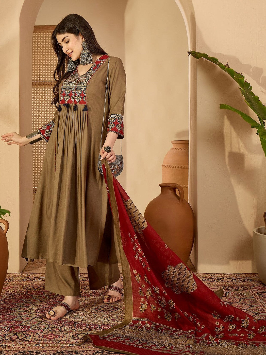 Embroidered Kurta Set