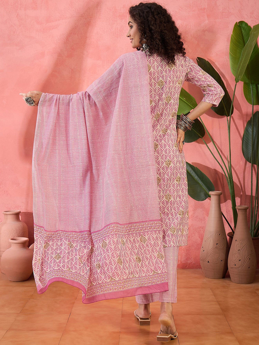Floral Printed Round Neck Pure Cotton Straight Kurta With Trousers & Dupatta