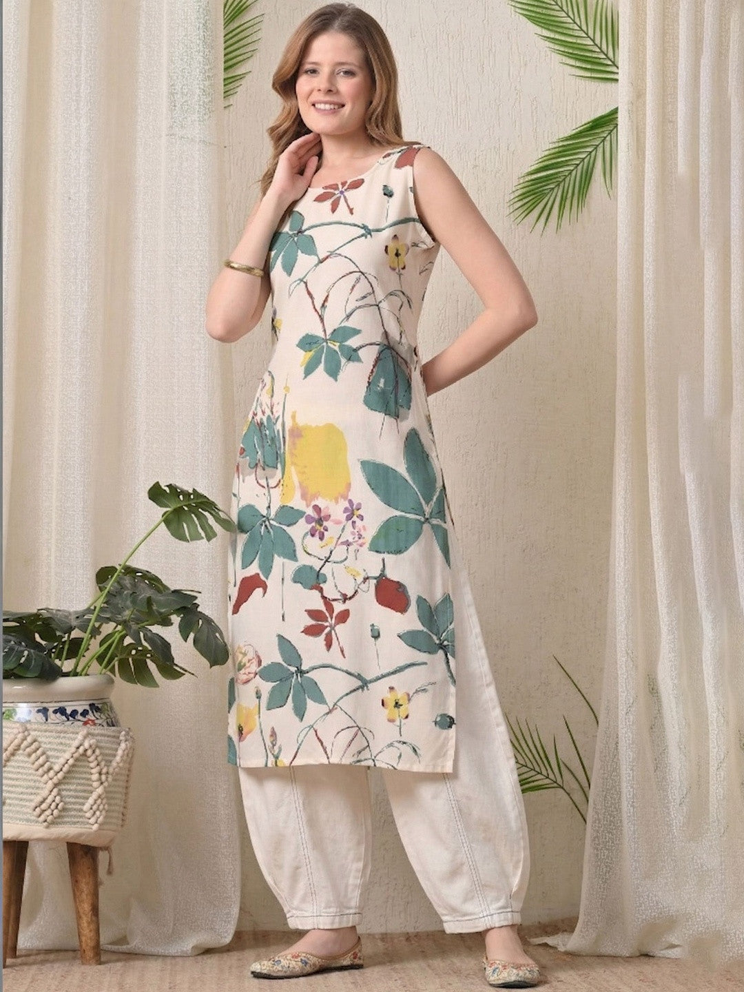Floral Printed Round Neck Kurta & Salwar