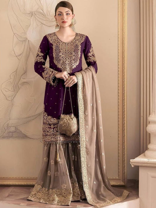 Dhiyona KL Women Ethnic Motifs Embroidered Regular Kurta with Sharara & With Dupatta