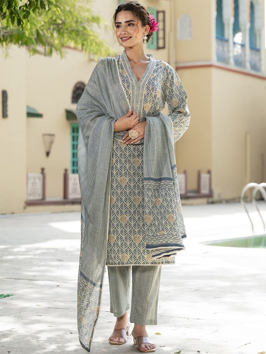 Dhiyona KL Women Ethnic Motifs Printed Regular Pure Cotton Kurta Set