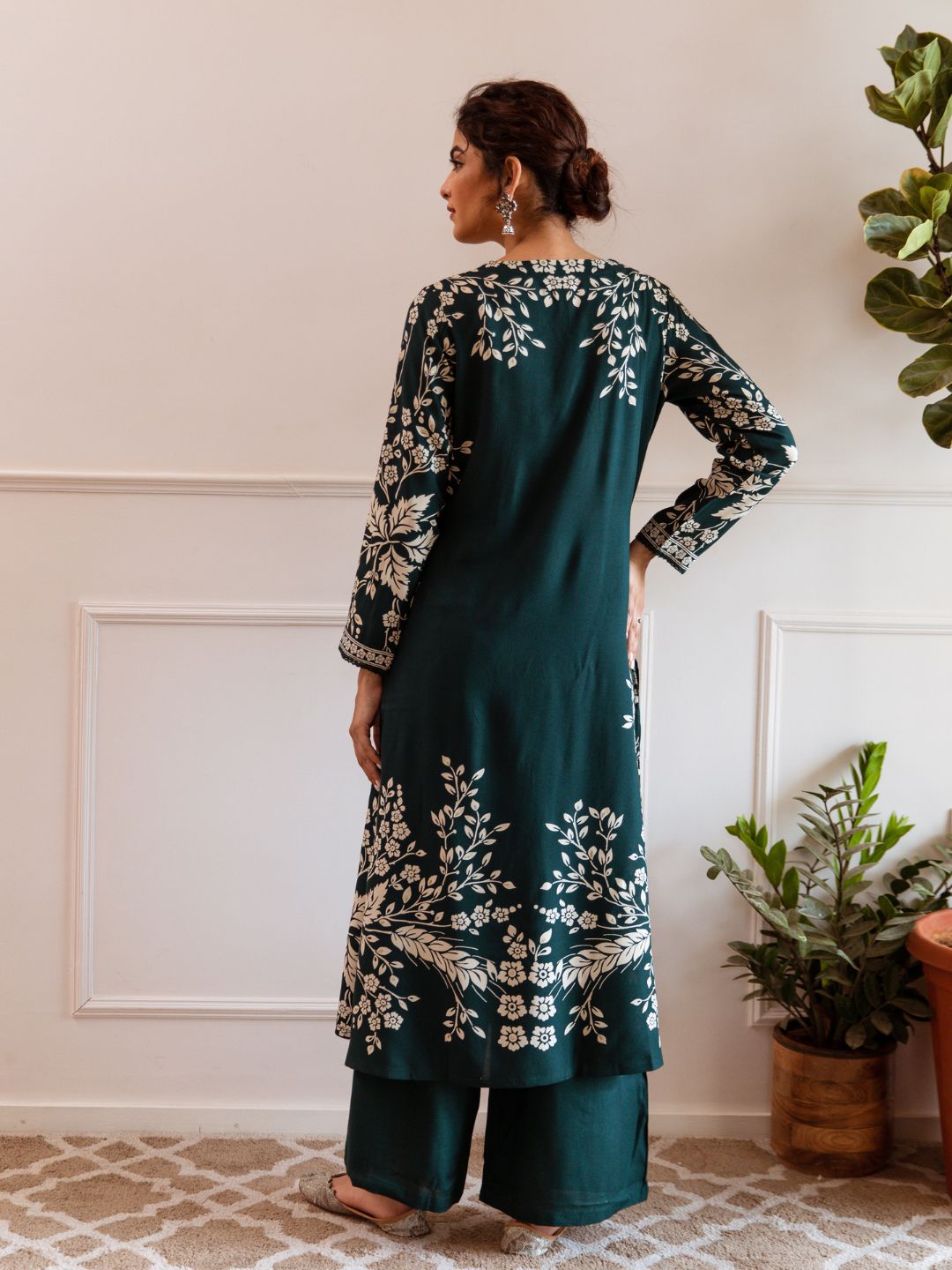 Aruna Shamrock Kurta Pant Set