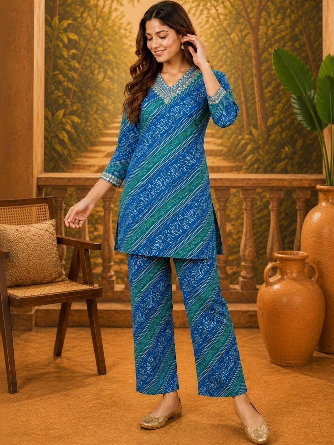 Women Ethnic Motifs Printed Regular Thread Work Chanderi Silk Kurta with Palazzos