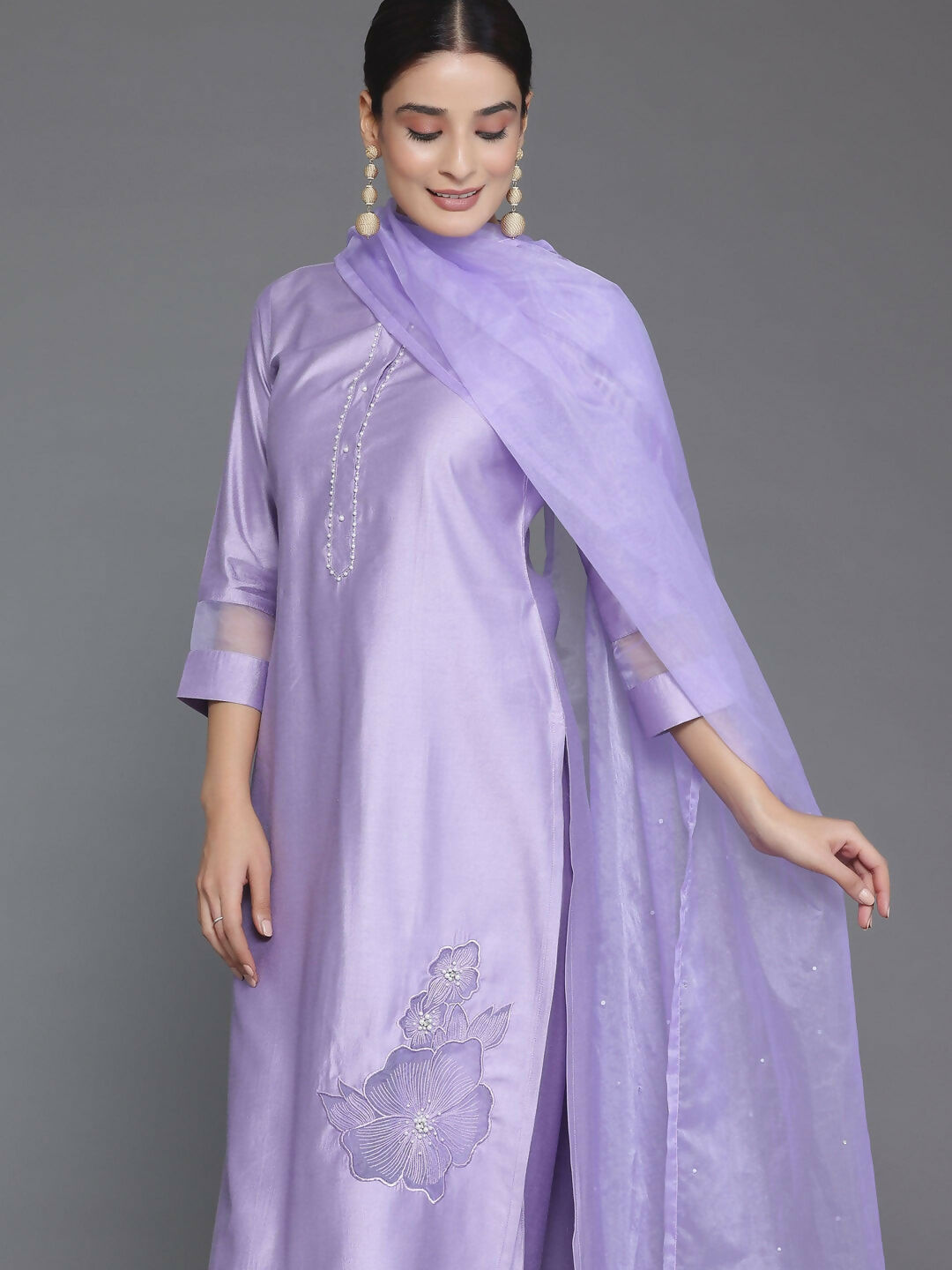 Women's LB Lavender Solid Silk Blend Straight Suit With Dupatta