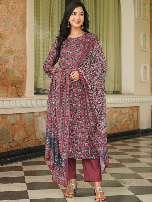 Dhiyona KL Women Ethnic Motifs Printed Regular Kurta with Trousers & With Dupatta