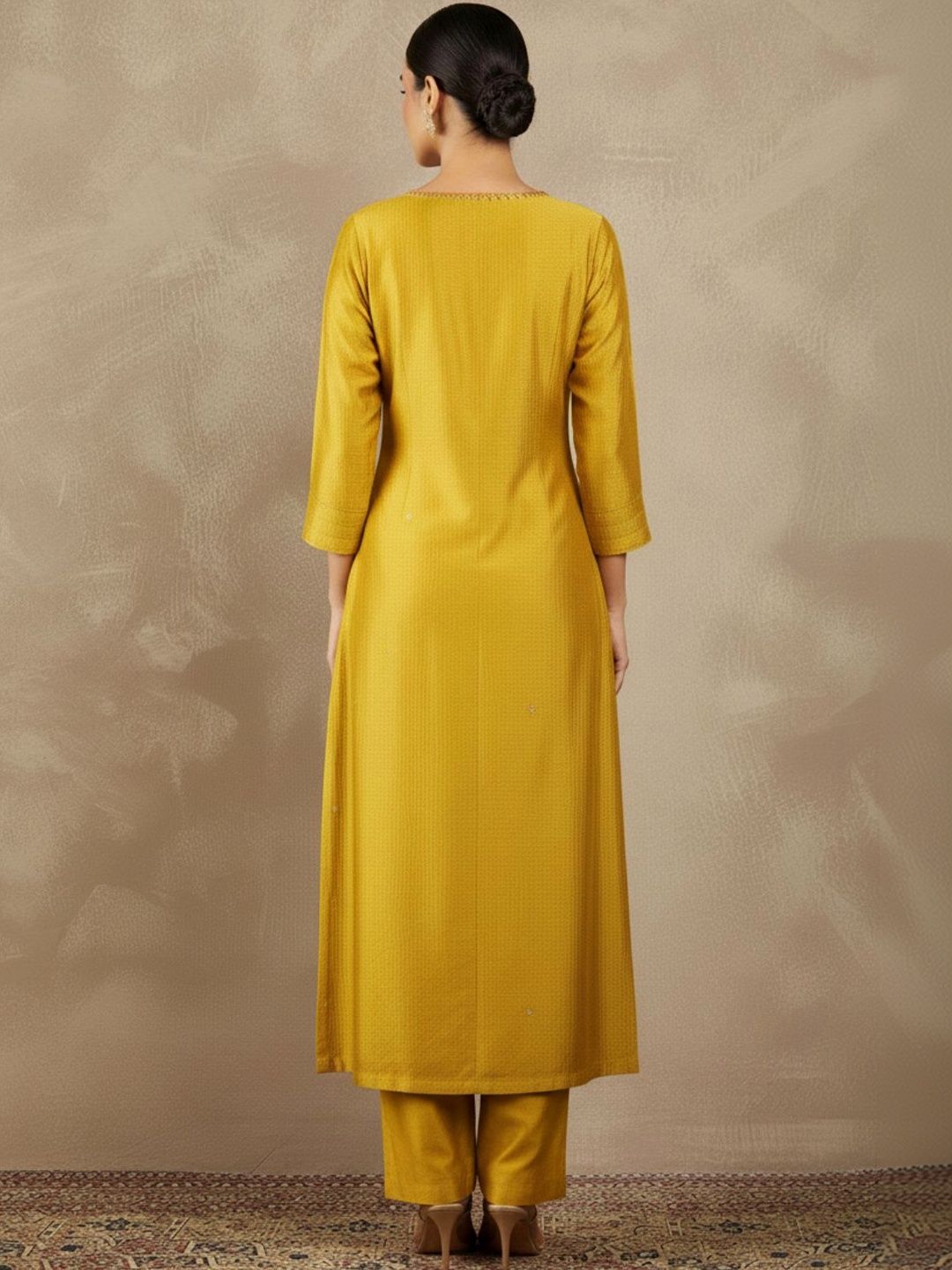 Dhiyona VA Women Regular Thread Work Kurta with Palazzos & With Dupatta