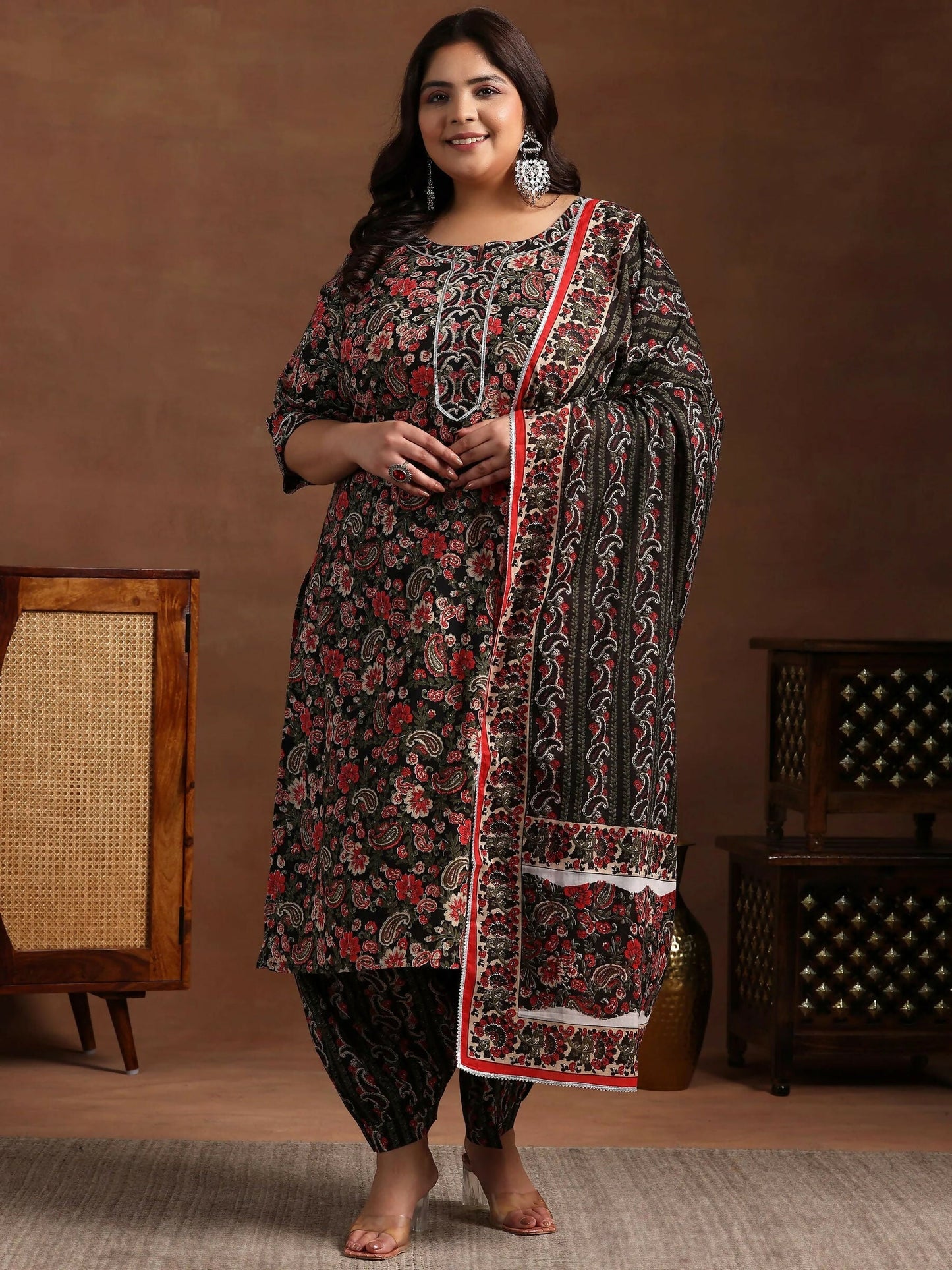 Women's LB Plus Size Black Printed Cotton Straight Suit With Dupatta