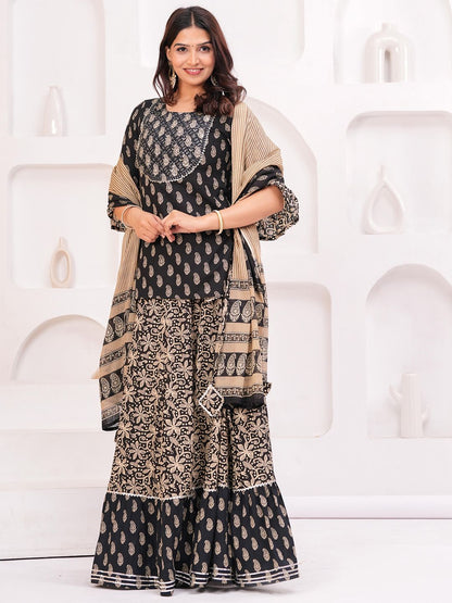 Dhiyona KL Women Paisley Printed Cotton Kurti with Skirt & Dupatta