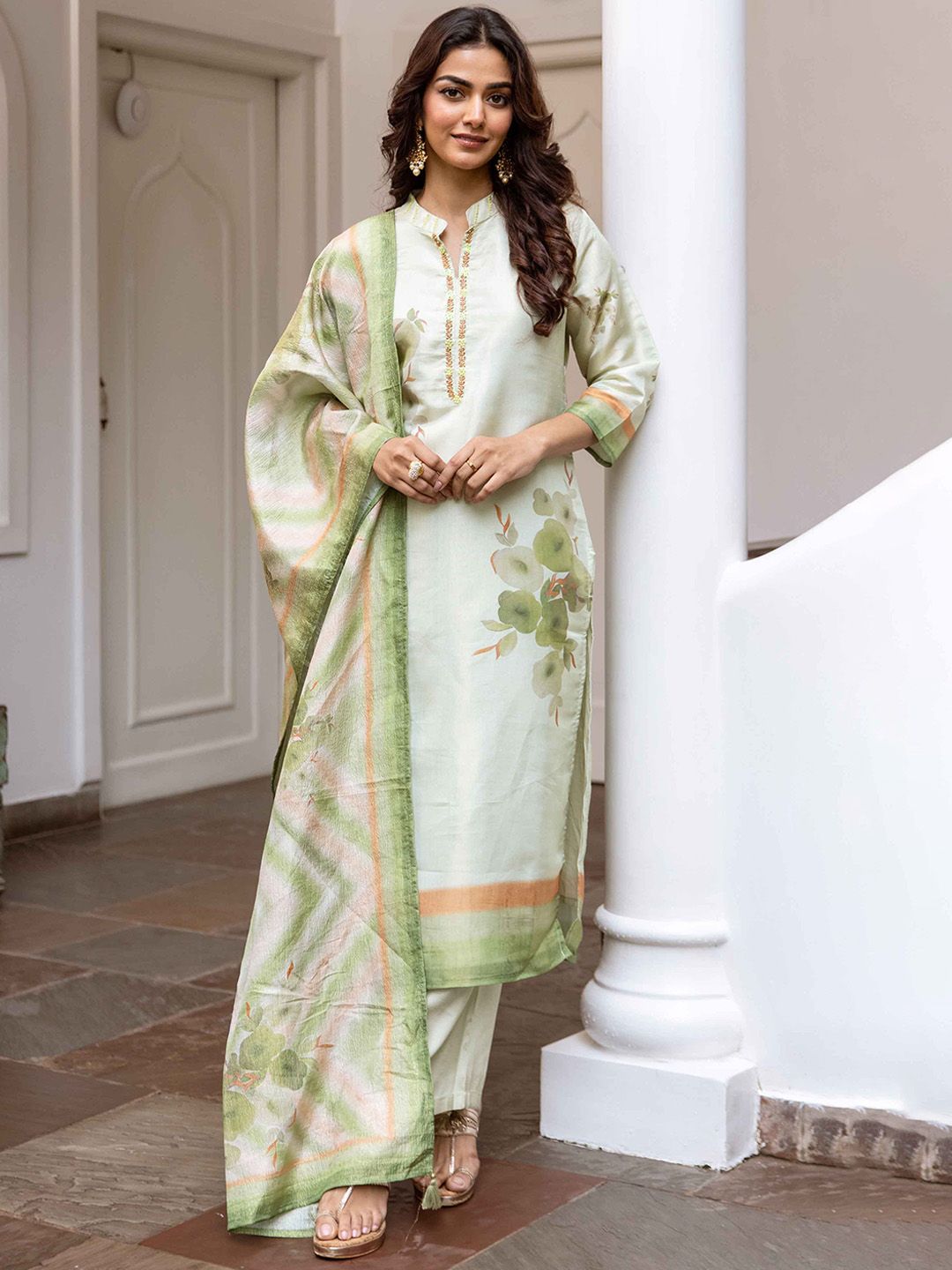 Dhiyona KL Floral Printed Straight Kantha Work Chanderi Silk Kurta With Palazzos And Dupatta