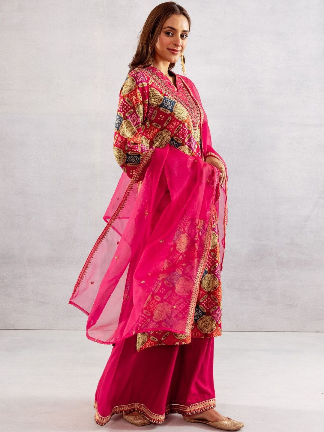Women Ethnic Motifs Printed Regular Kurta with Palazzos & Dupatta