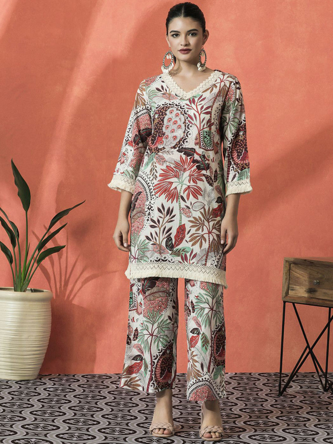 Floral Printed V-Neck Pure Cotton Straight Kurta With Palazzo