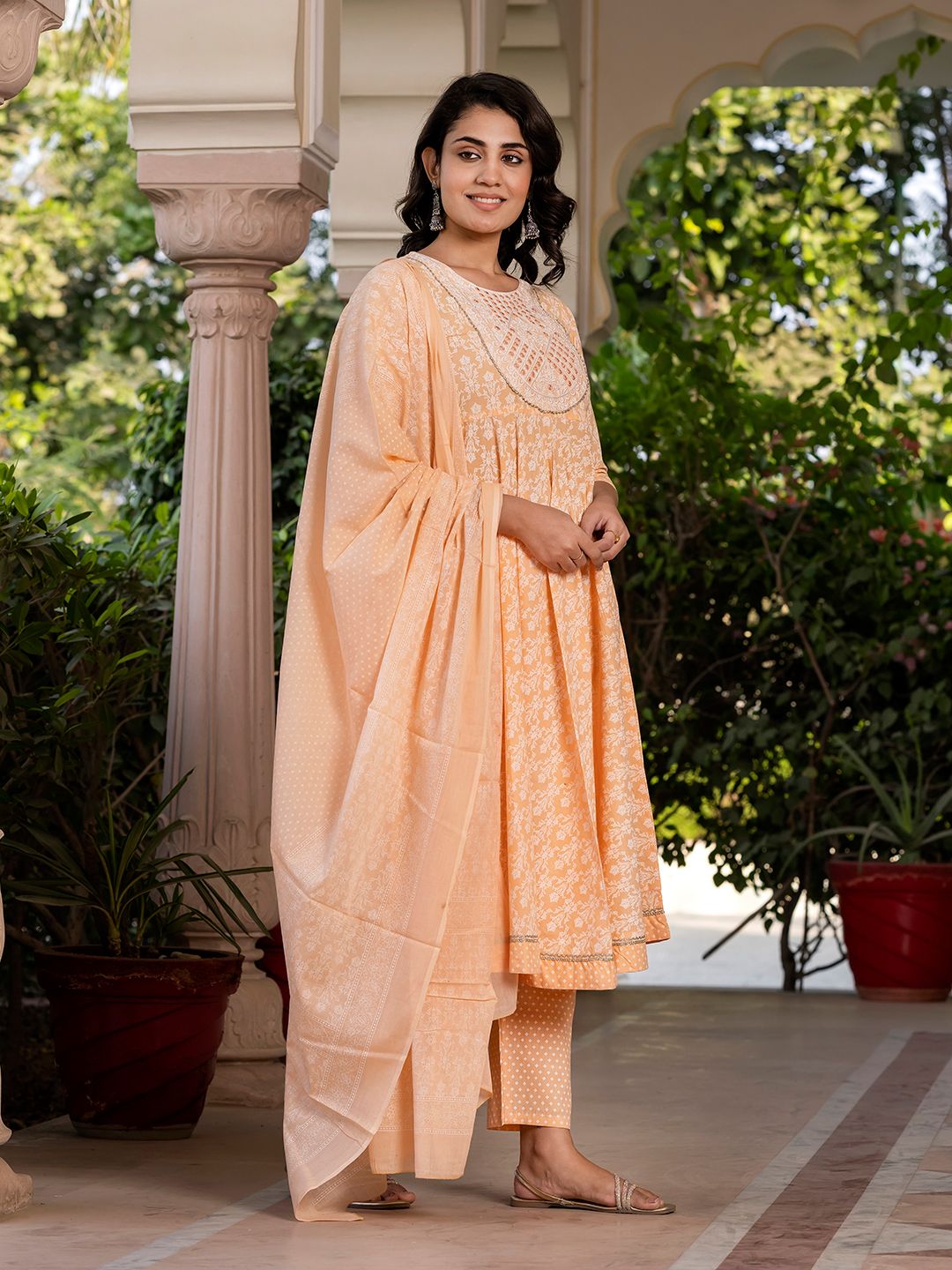 Dhiyona KL Women Ethnic Motifs Printed Regular Pure Cotton Kurta with Trousers & With Dupatta