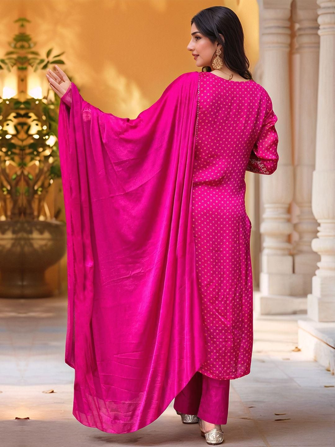 Dhiyona KL Women Pink Rayon Blend Printed Straight Kurta Set With Dupatta