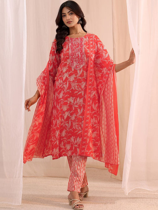 Women Floral Printed Regular Thread Work Kurta with Trousers & With Dupatta
