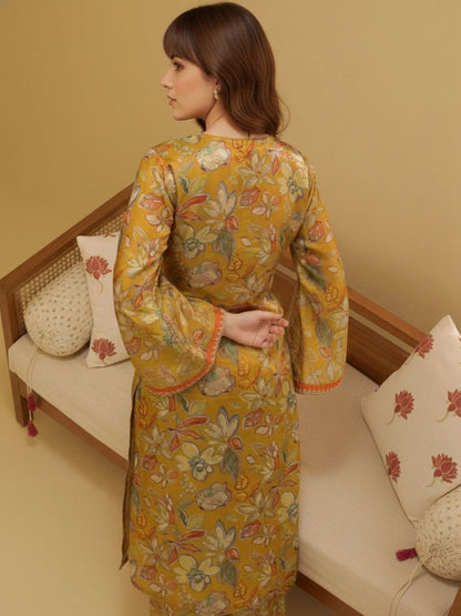 Dhiyona CH Women Floral Printed Regular Thread Work Kurta with Palazzos