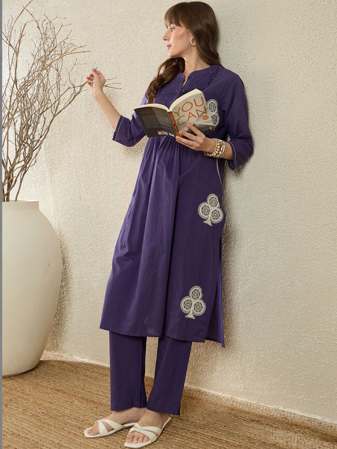 Dhiyona IE Women Ethnic Motifs Embroidered Panelled Thread Work Pure Cotton Kurta with Trousers