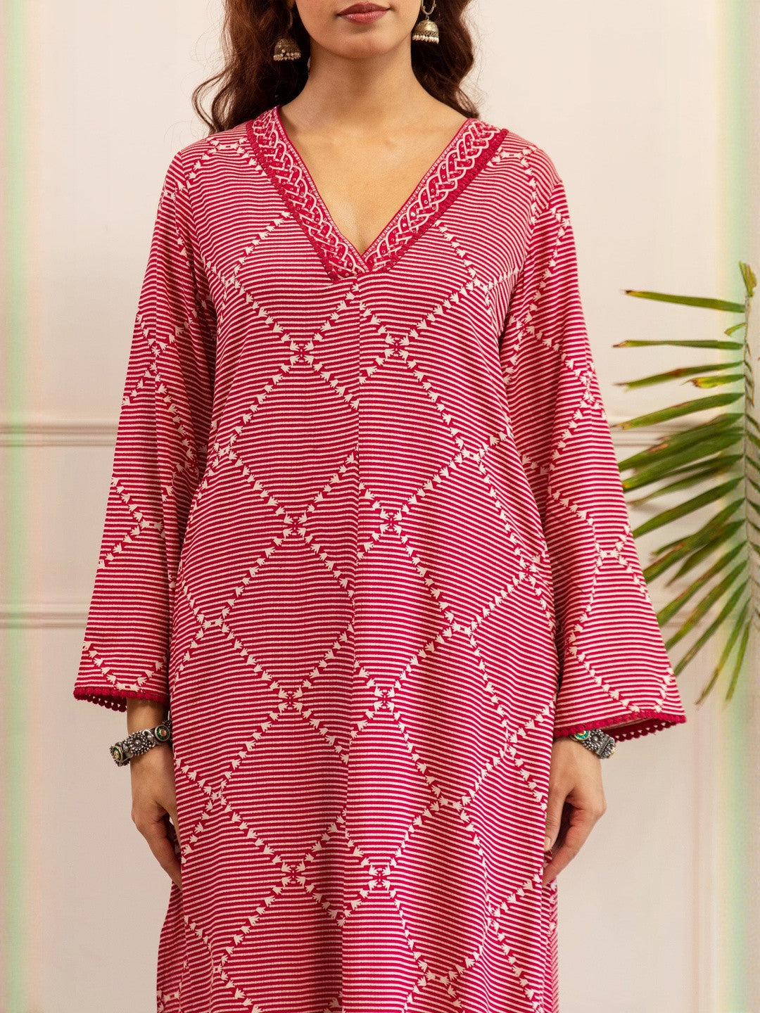 Geometric Printed V-Neck Thread Work Kurta With Patiala