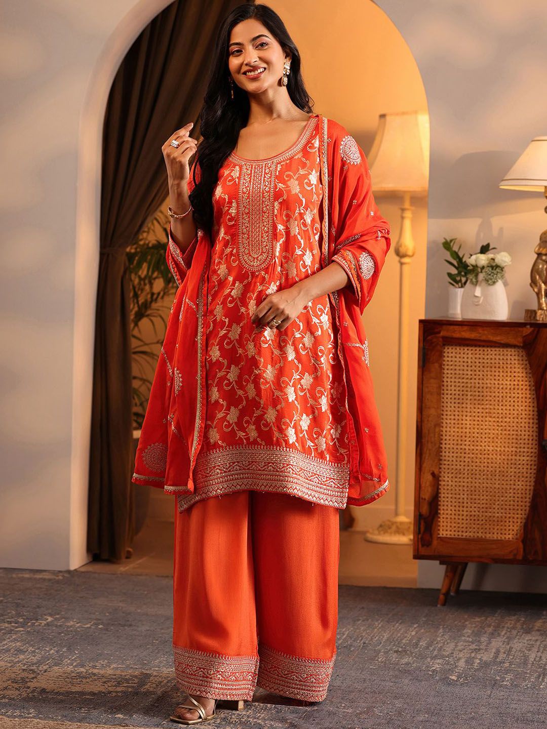 Dhiyona LL Floral Woven Design Round Neck Straight Kurta With Palazzo & Dupatta