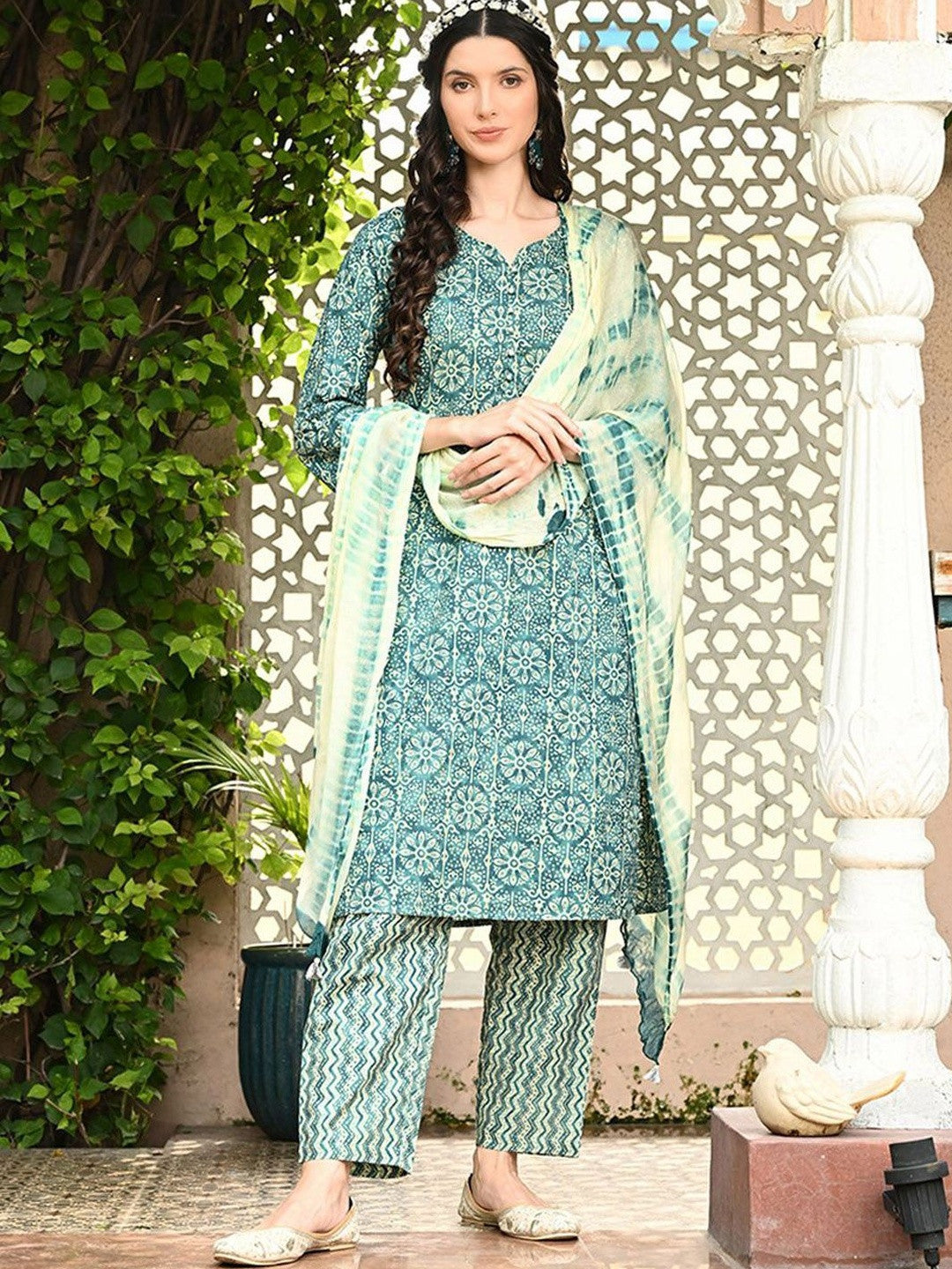 Women Ethnic Motifs Printed Regular Pure Cotton Kurta with Trousers & With Dupatta