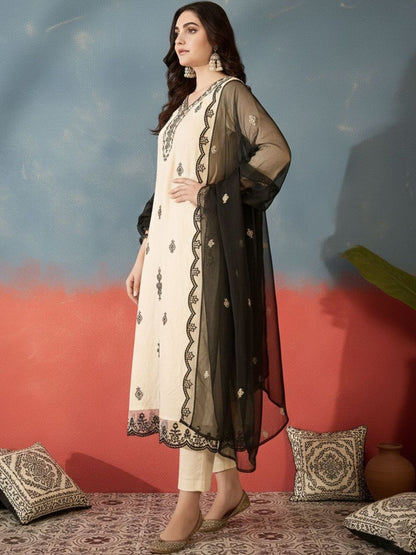 Dhiyona CH Women Ethnic Motifs Embroidered Regular Thread Work Kurta with Trousers & With Dupatta