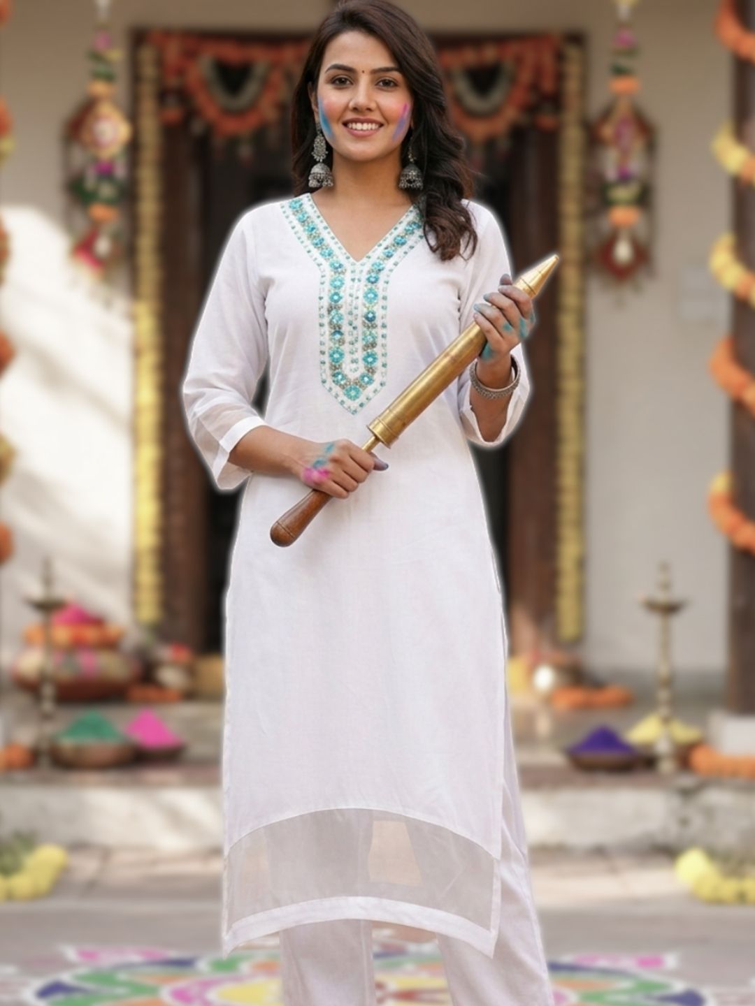 Dhiyona RR Women's Floral Yoke Design Thread Work Kurta With Trousers