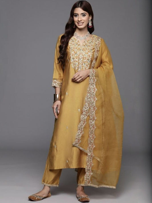 Dhiyona KL Women Ethnic Motifs Embroidered Regular Chanderi Silk Kurta with Palazzos & With Dupatta