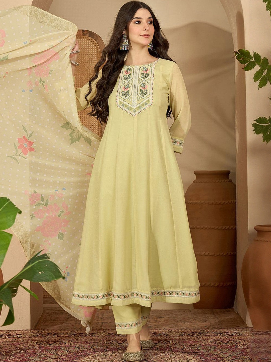 Women Floral Embroidered Pleated Thread Work Kurta with Trousers & With Dupatta